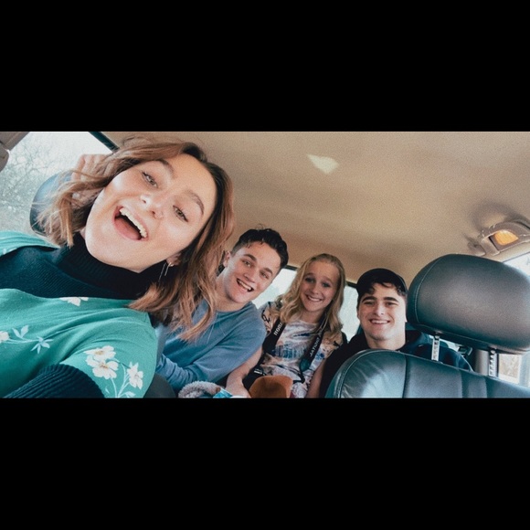 Meet your Poshmaster, Nathan - Picture 3 of 7